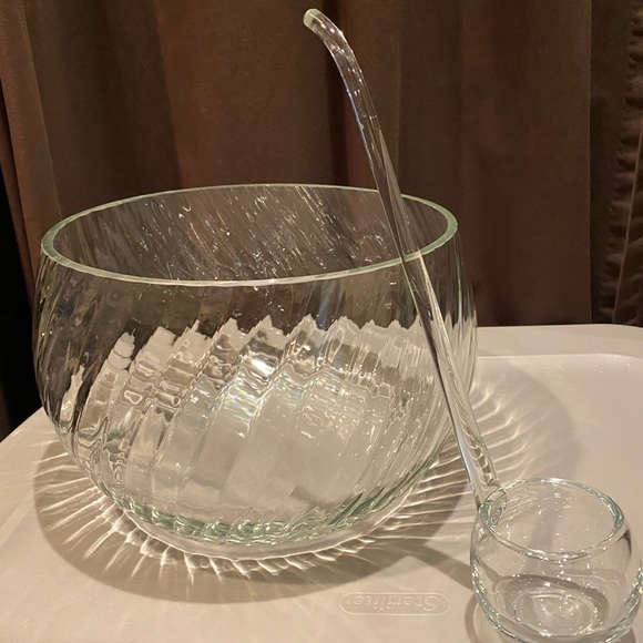 Dining Vintage Glass Punch Bowl With Ladle Poshmark